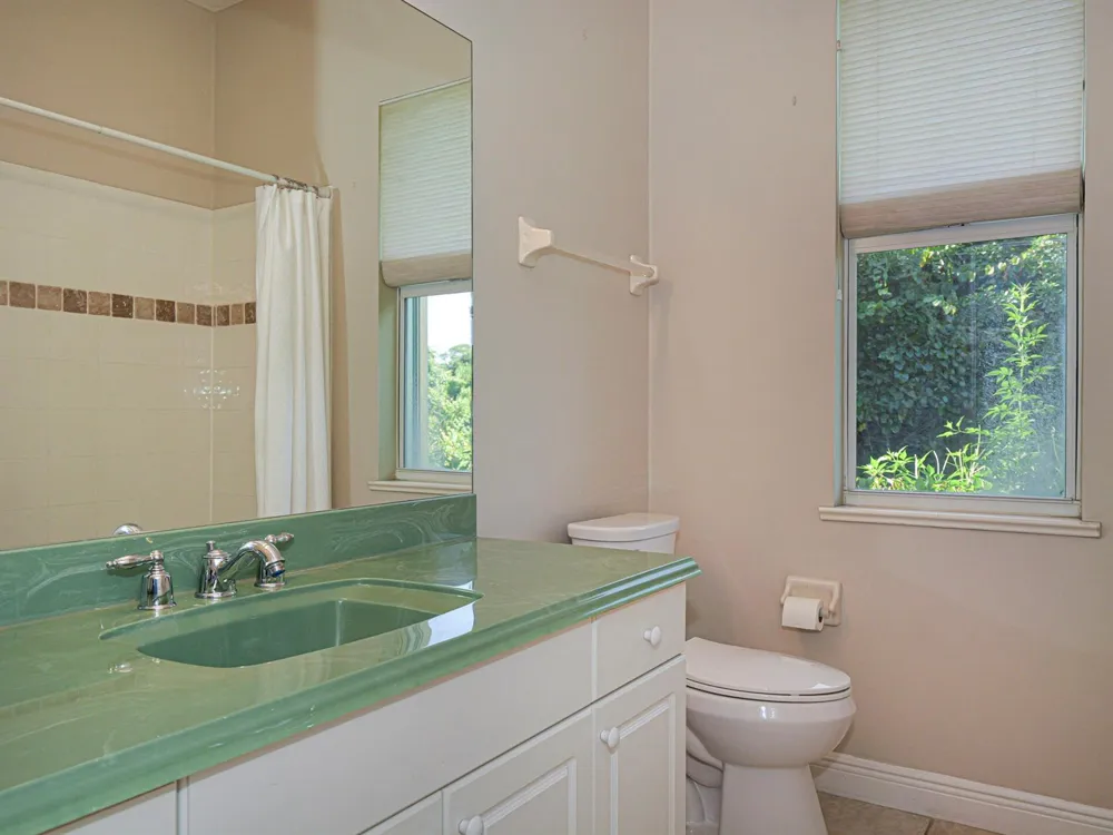 6640 49TH COURT Vero Beach, FL 32967