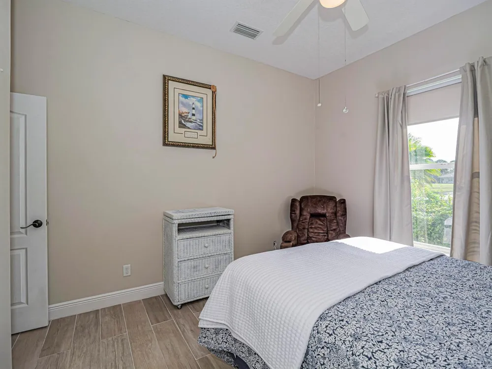 6640 49TH COURT Vero Beach, FL 32967