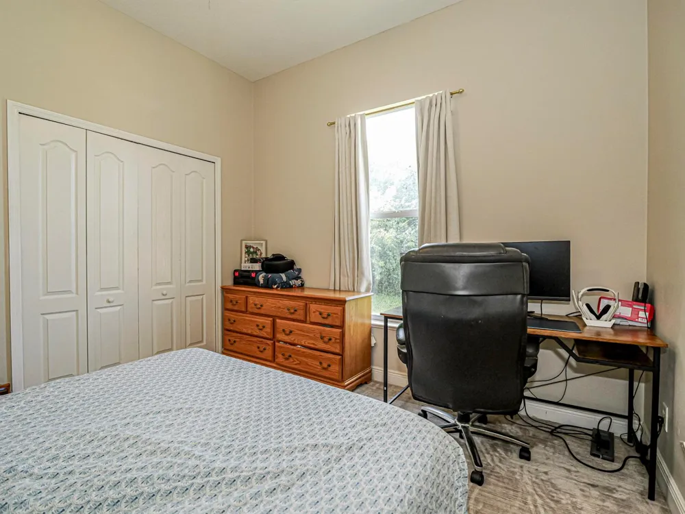 6640 49TH COURT Vero Beach, FL 32967