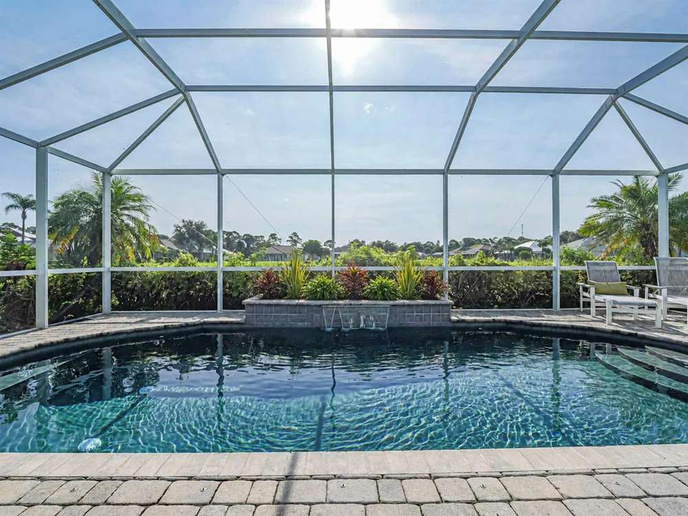 6640 49TH COURT Vero Beach, FL 32967
