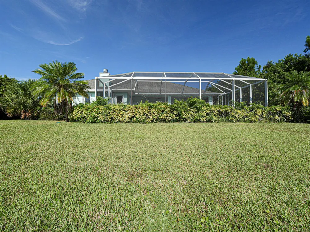 6640 49TH COURT Vero Beach, FL 32967
