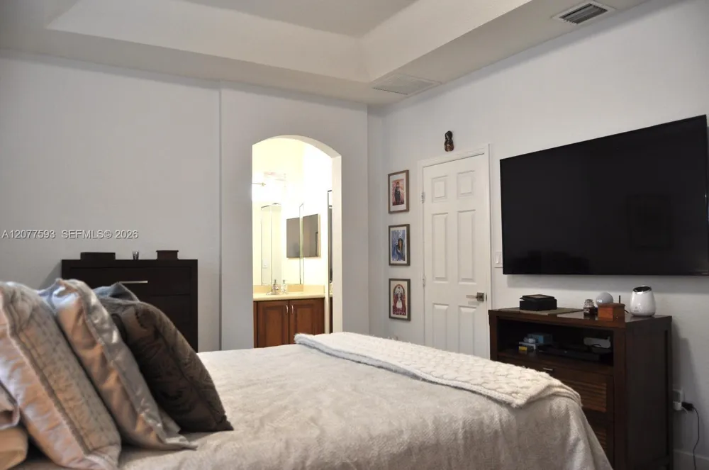7940 NW 108th Pl Doral, FL 33178