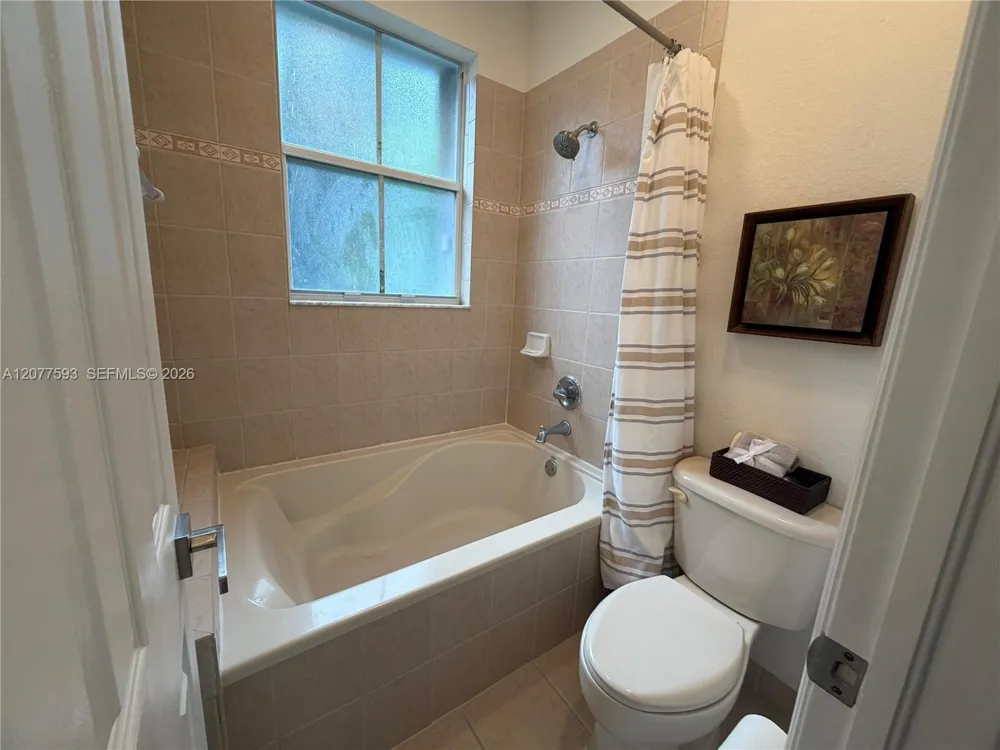 7940 NW 108th Pl Doral, FL 33178