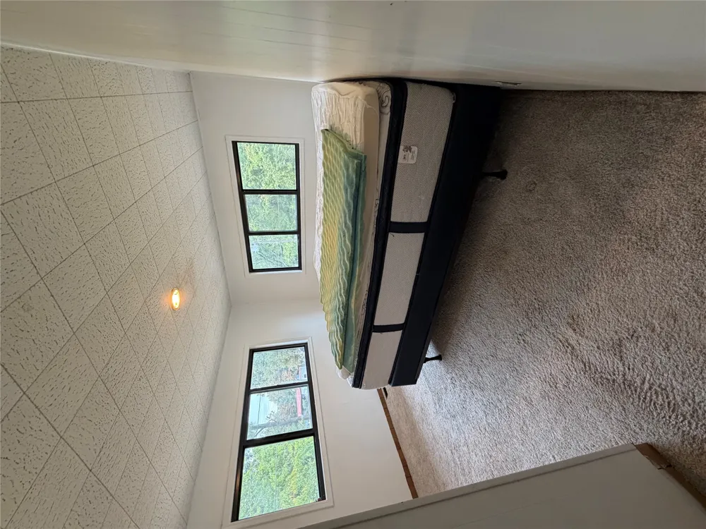 180 Grandview Circle Locust Grove, OK 74352