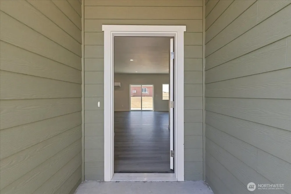 620 SW Regent Ave Wilbur, WA 99185