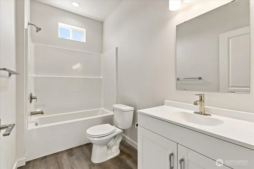 620 SW Regent Ave Wilbur, WA 99185