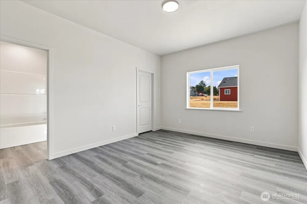 620 SW Regent Ave Wilbur, WA 99185