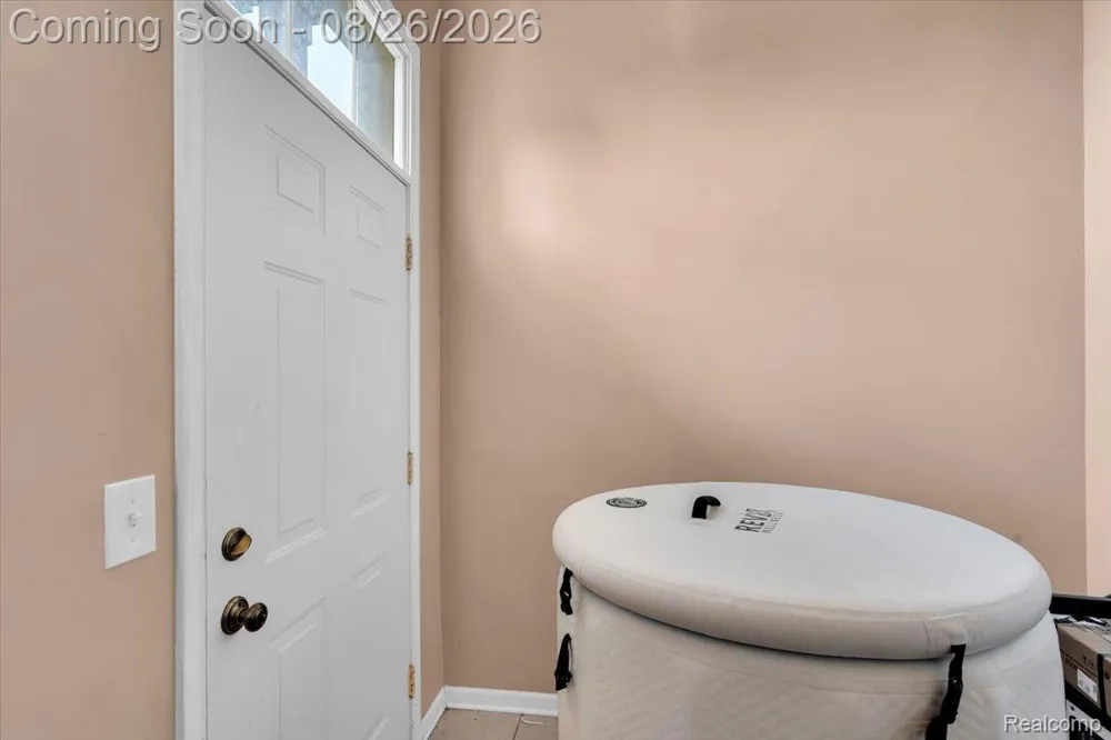 51677 Hale Lane #122 Chesterfield Township, MI 48051