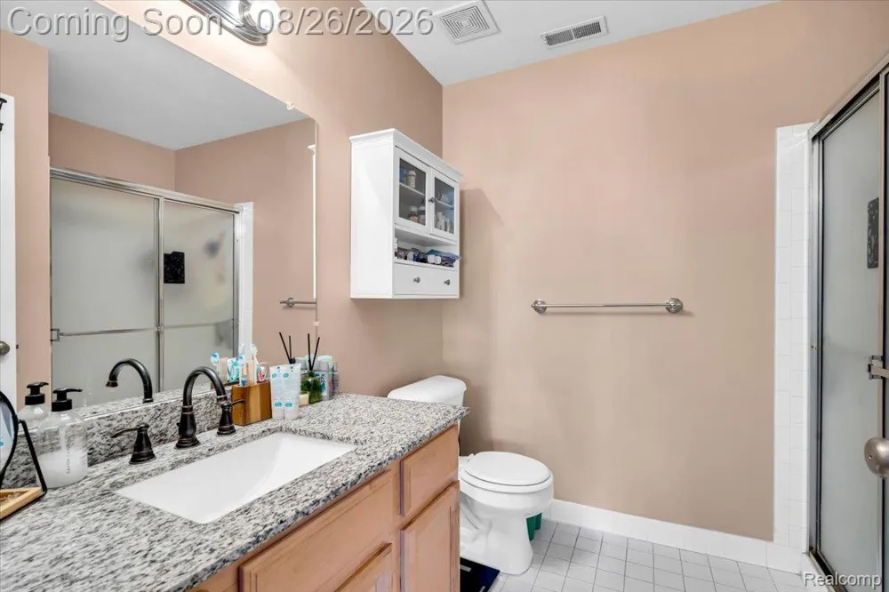 51677 Hale Lane #122 Chesterfield Township, MI 48051
