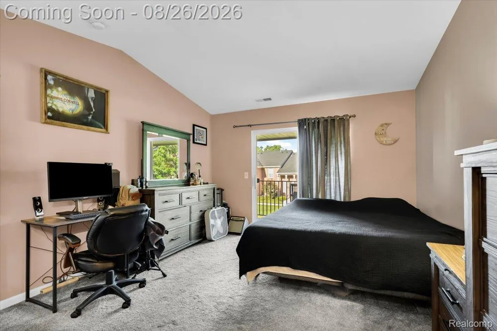 51677 Hale Lane #122 Chesterfield Township, MI 48051