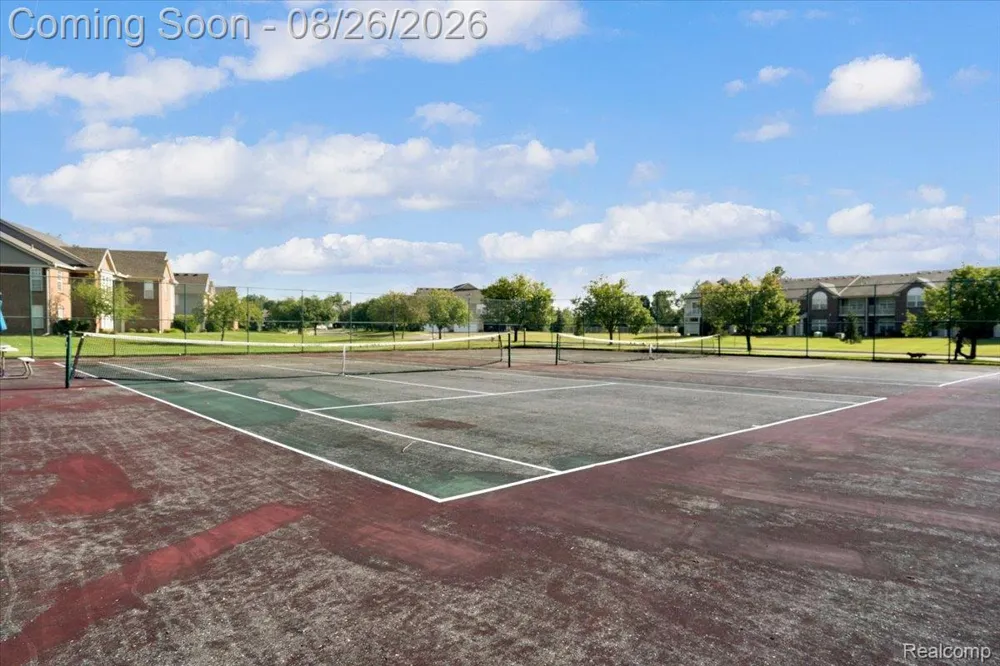 51677 Hale Lane #122 Chesterfield Township, MI 48051