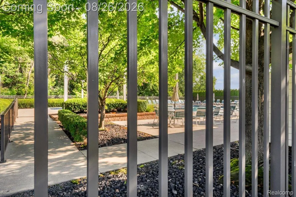 51677 Hale Lane #122 Chesterfield Township, MI 48051