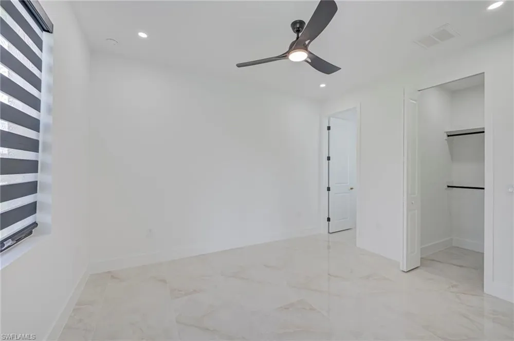 2702 11Th St SW Lehigh Acres, FL 33976