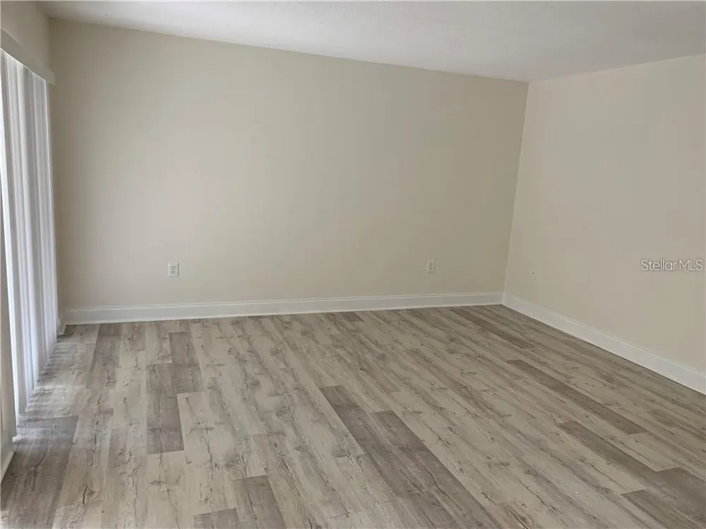 4035 S SCHOOL AVENUE #D2 Sarasota, FL 34231