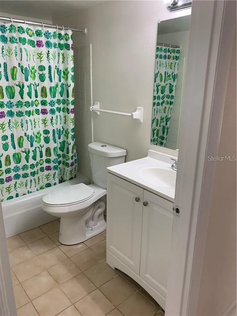 4035 S SCHOOL AVENUE #D2 Sarasota, FL 34231