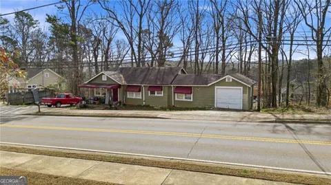 1004 Marietta RD