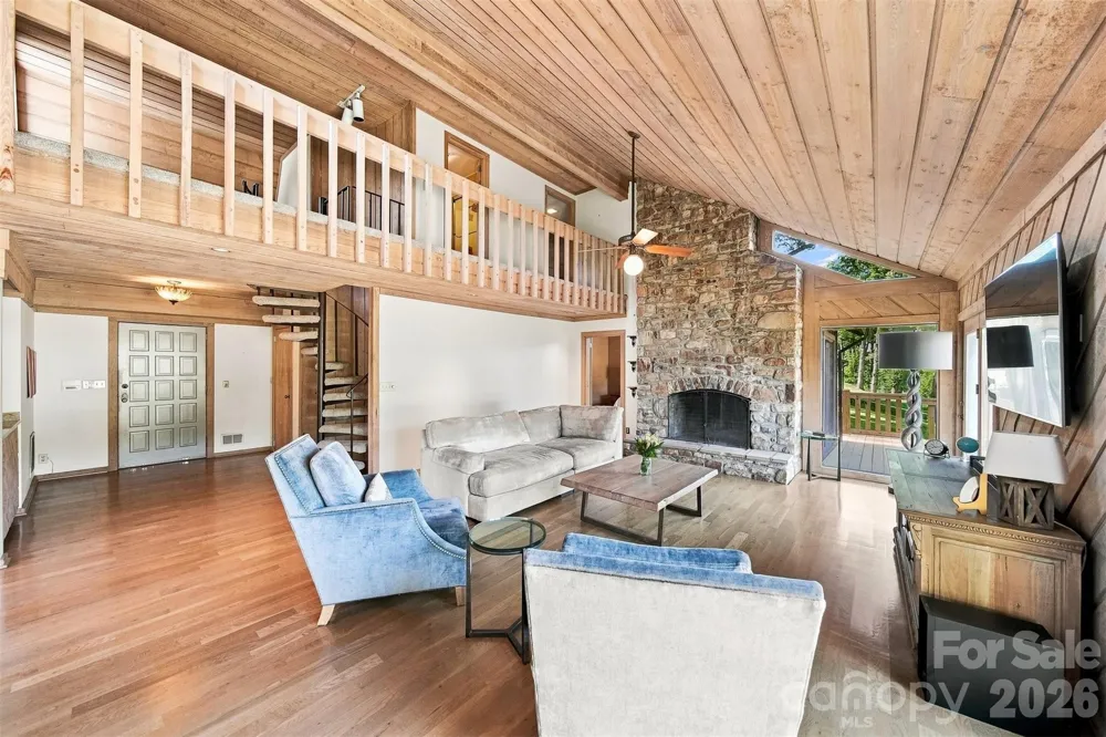 6580 Central Drive Conover, NC 28613