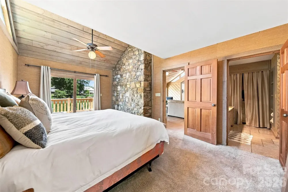 6580 Central Drive Conover, NC 28613