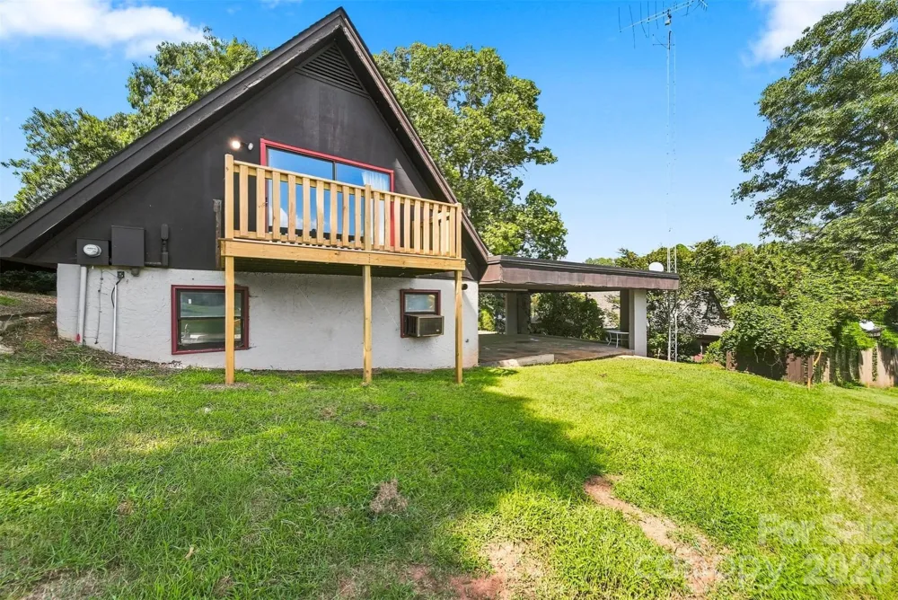 6580 Central Drive Conover, NC 28613