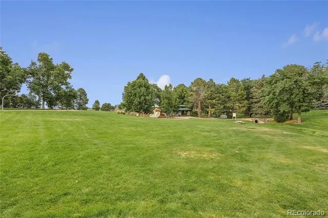 5447 S Iola Way Englewood, CO 80111