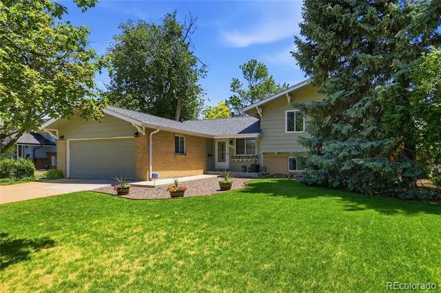 12946 E 2nd Avenue Aurora, CO 80011