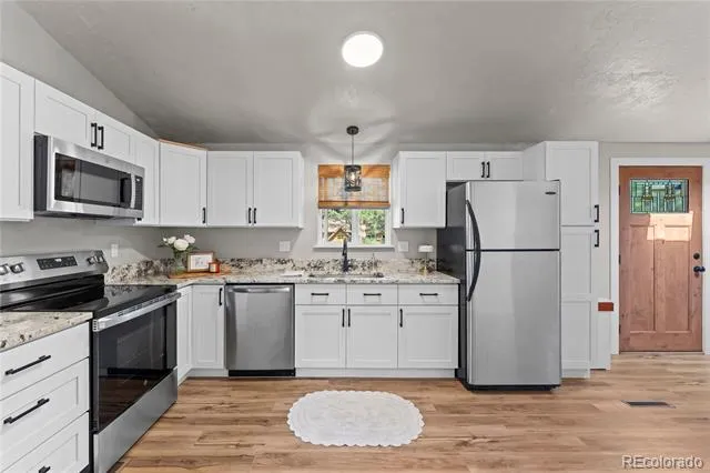 300 S Fairview Street Woodland Park, CO 80863