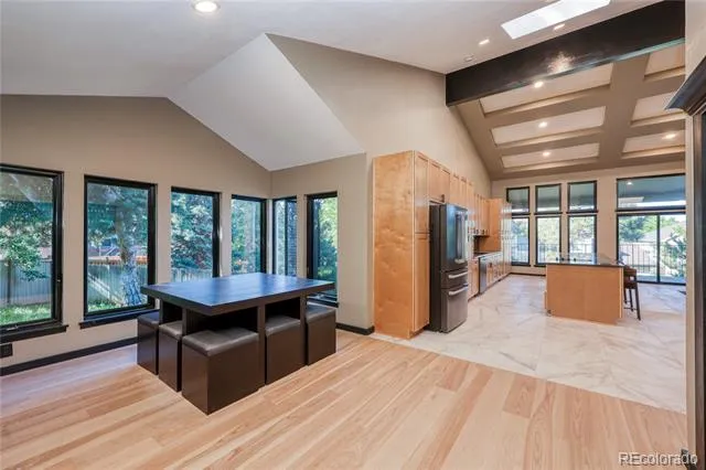 27 Beacon Hill Lane Greenwood Village, CO 80111