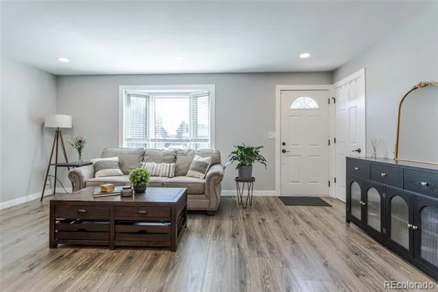 7135 Welch Court Arvada, CO 80004