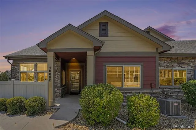 2008 S Flanders Way #D Aurora, CO 80013