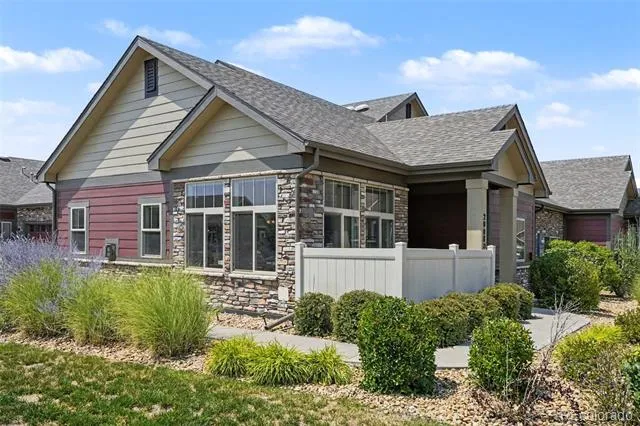 2008 S Flanders Way #D Aurora, CO 80013
