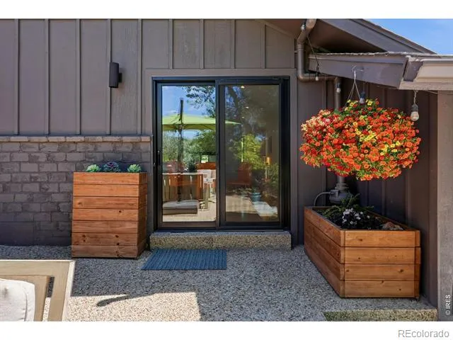 8835 Pine Cone Lane Niwot, CO 80503
