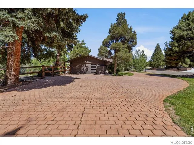 8835 Pine Cone Lane Niwot, CO 80503
