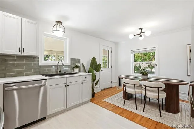 6005 S Sycamore Street Littleton, CO 80120