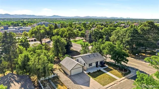 6005 S Sycamore Street Littleton, CO 80120