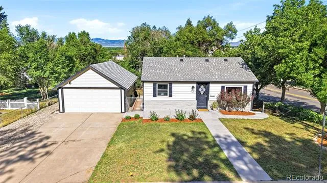 6005 S Sycamore Street Littleton, CO 80120