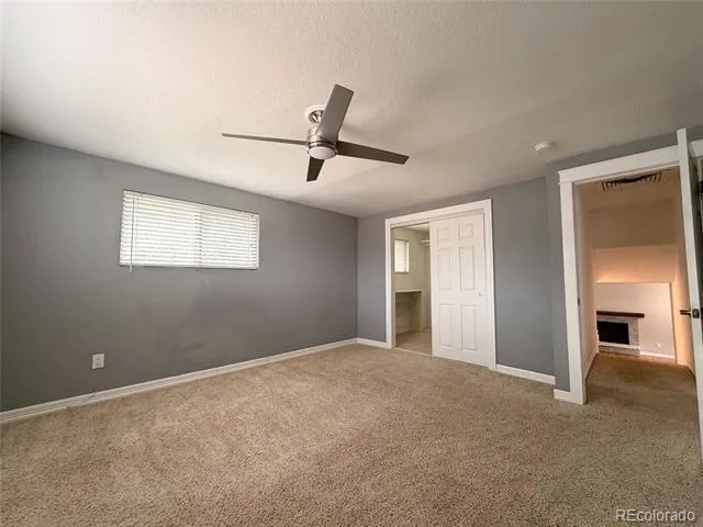 945 Dearborn Street Aurora, CO 80011