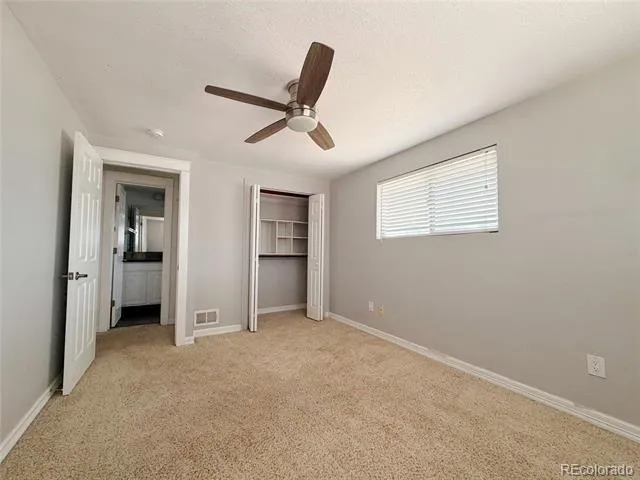 945 Dearborn Street Aurora, CO 80011