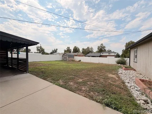 945 Dearborn Street Aurora, CO 80011