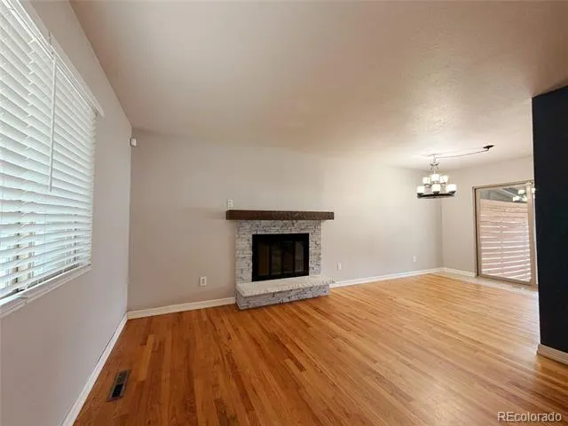 945 Dearborn Street Aurora, CO 80011