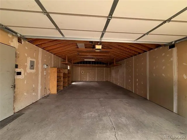 945 Dearborn Street Aurora, CO 80011