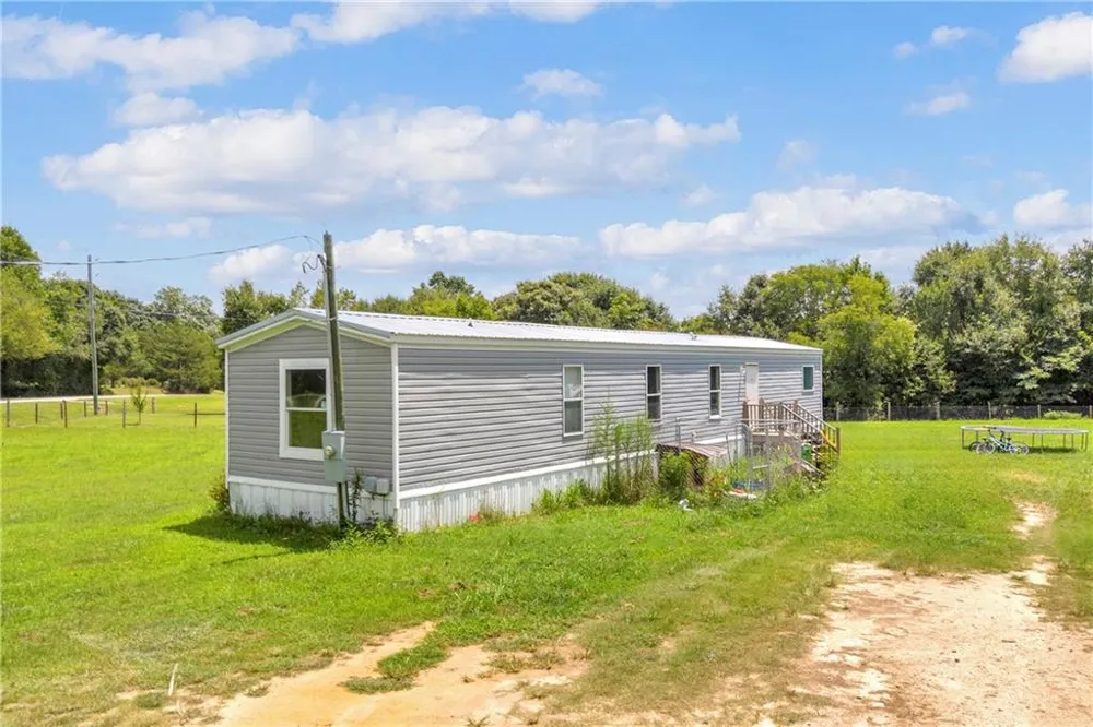 2159 Deep Creek Road Dewy Rose, GA 30634