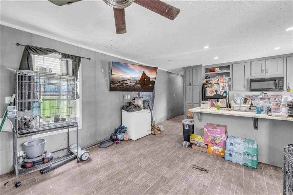 2159 Deep Creek Road Dewy Rose, GA 30634