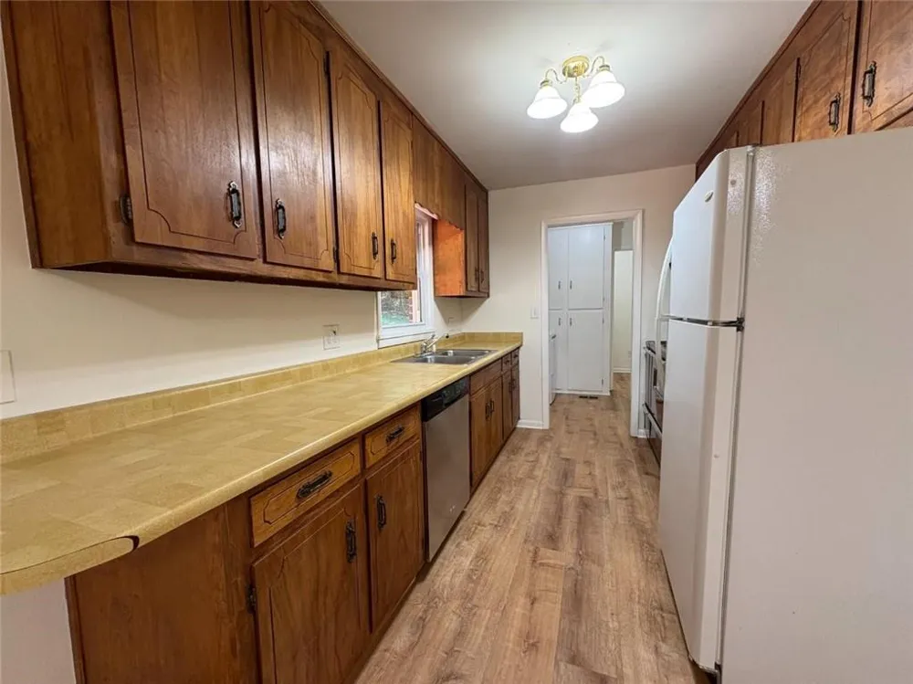 122 Kenimer Circle Dahlonega, GA 30533