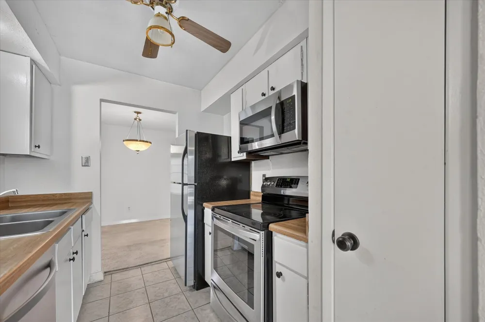 8071 Meadow Road #219 Dallas, TX 75231