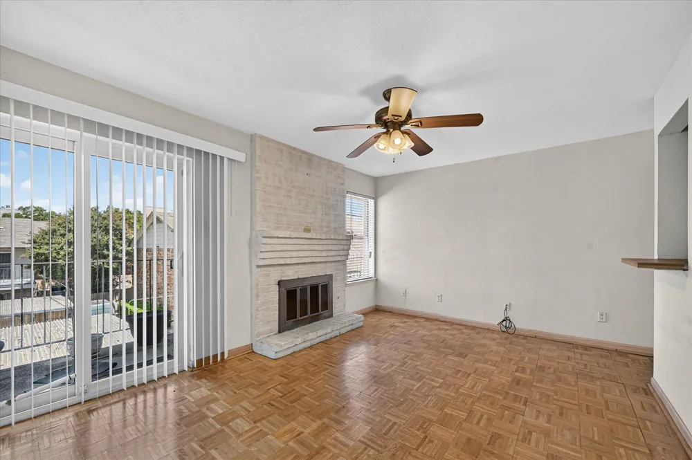 8071 Meadow Road #219 Dallas, TX 75231