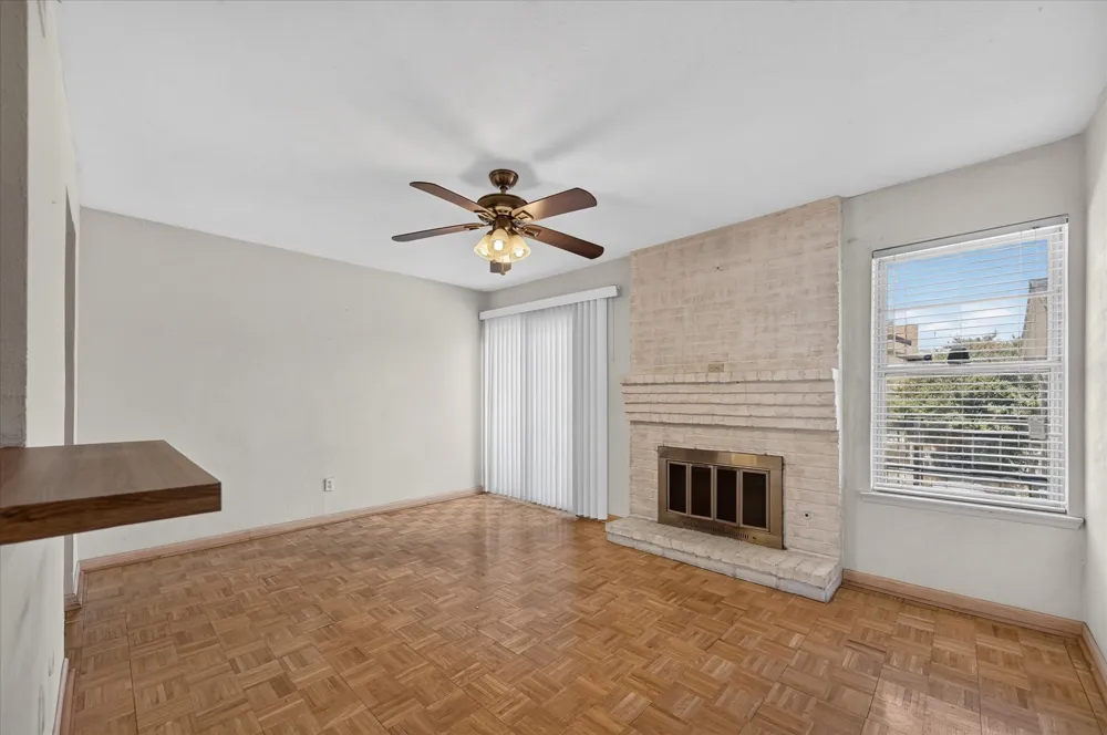 8071 Meadow Road #219 Dallas, TX 75231