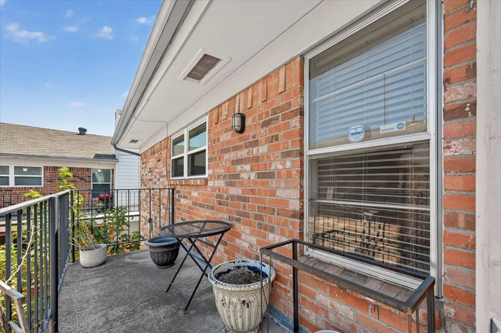 8071 Meadow Road #219 Dallas, TX 75231