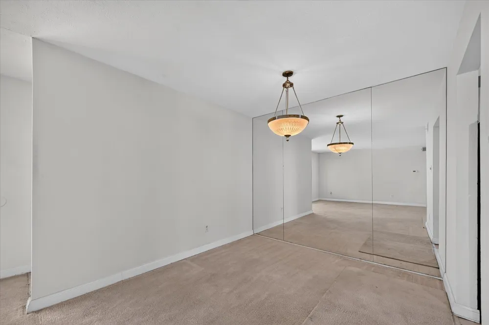8071 Meadow Road #219 Dallas, TX 75231