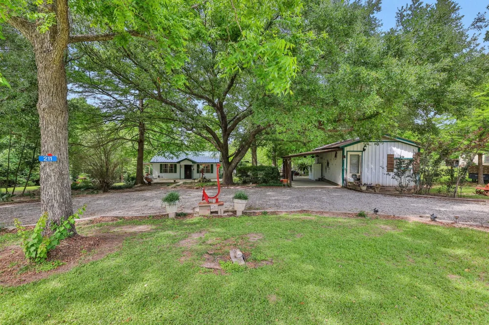 211 Fm 224 Road Coldspring, TX 77331