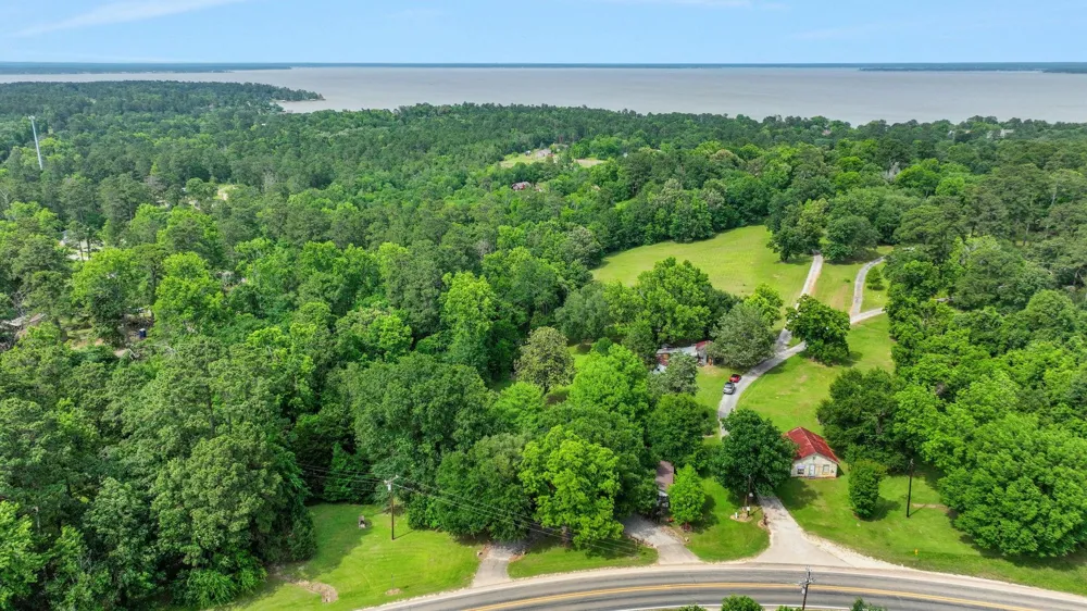 211 Fm 224 Road Coldspring, TX 77331